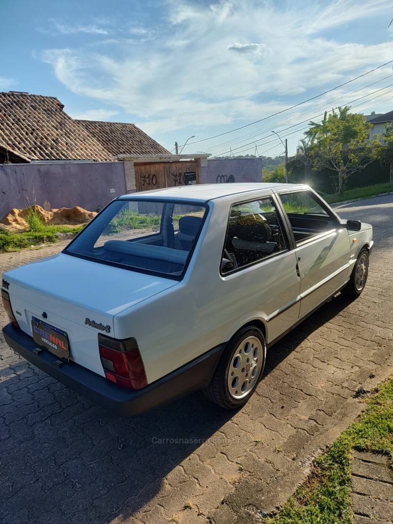 FIAT - PRÊMIO - 1991/1991 - Branca - R$ 25.900,00