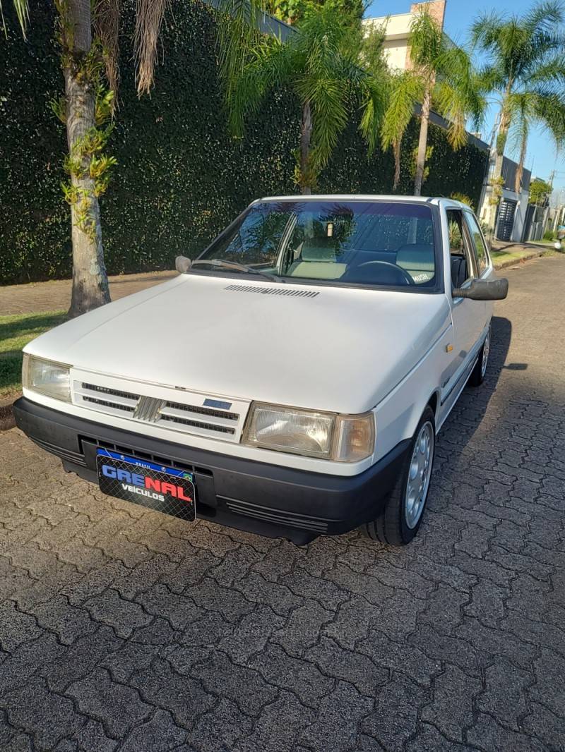 FIAT - PRÊMIO - 1991/1991 - Branca - R$ 25.900,00