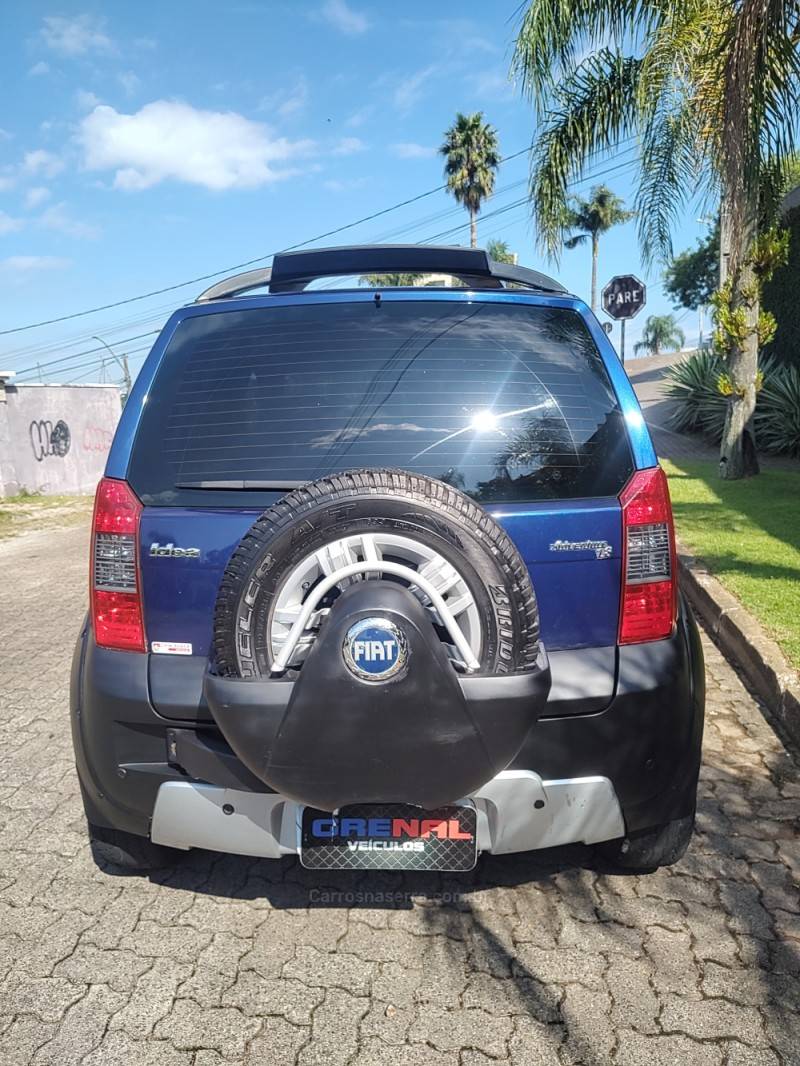FIAT - IDEA - 2007/2008 - Azul - R$ 33.000,00