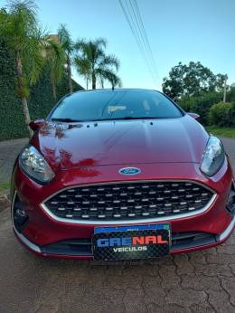 FORD - FIESTA - 2018/2018 - Vinho - R$ 61.900,00