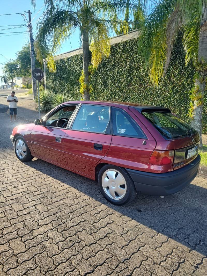 CHEVROLET - ASTRA - 1994/1994 - Vinho - R$ 34.900,00