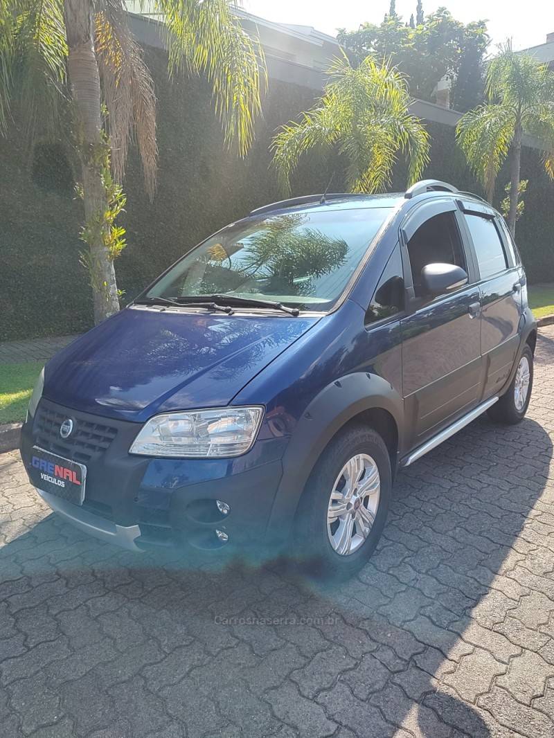 FIAT - IDEA - 2007/2008 - Azul - R$ 33.000,00
