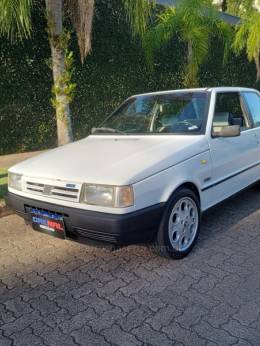 FIAT - PRÊMIO - 1991/1991 - Branca - R$ 25.900,00