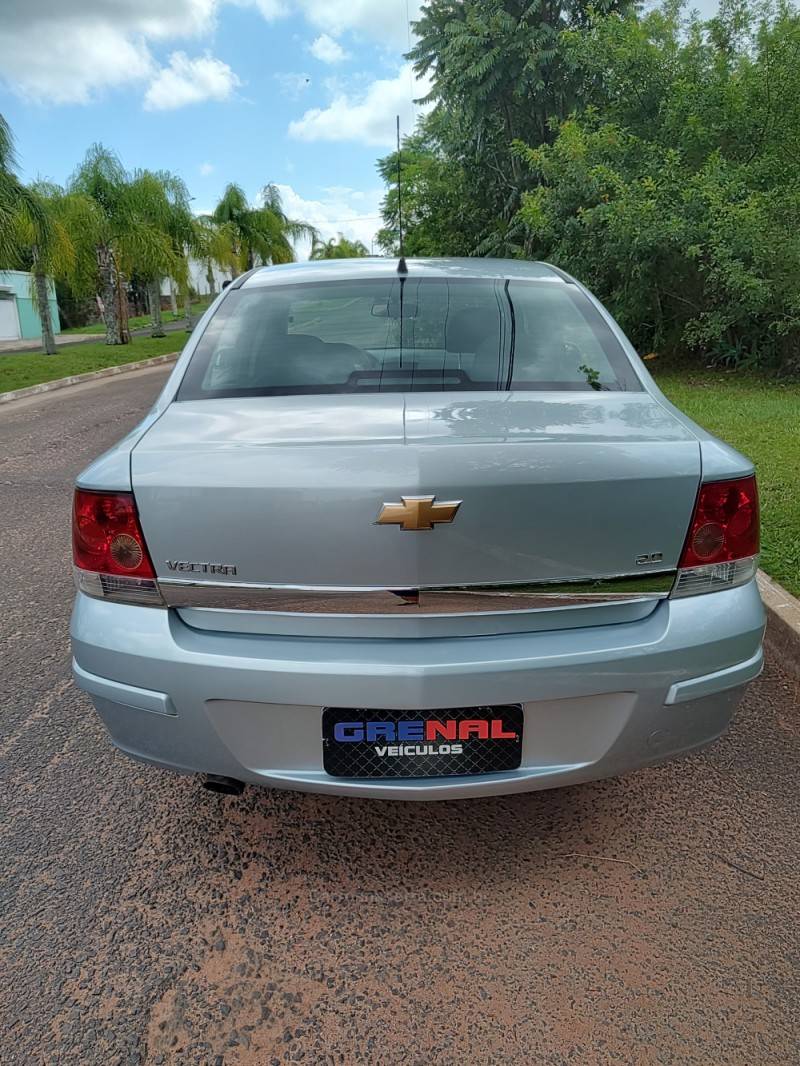 CHEVROLET - VECTRA - 2010/2010 - Prata - R$ 38.900,00