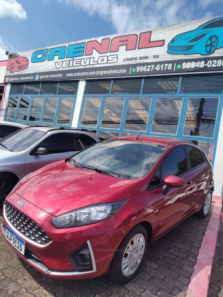 FORD - FIESTA - 2018/2018 - Vinho - R$ 61.900,00