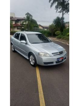 CHEVROLET - ASTRA - 2008/2009 - Prata - R$ 31.900,00
