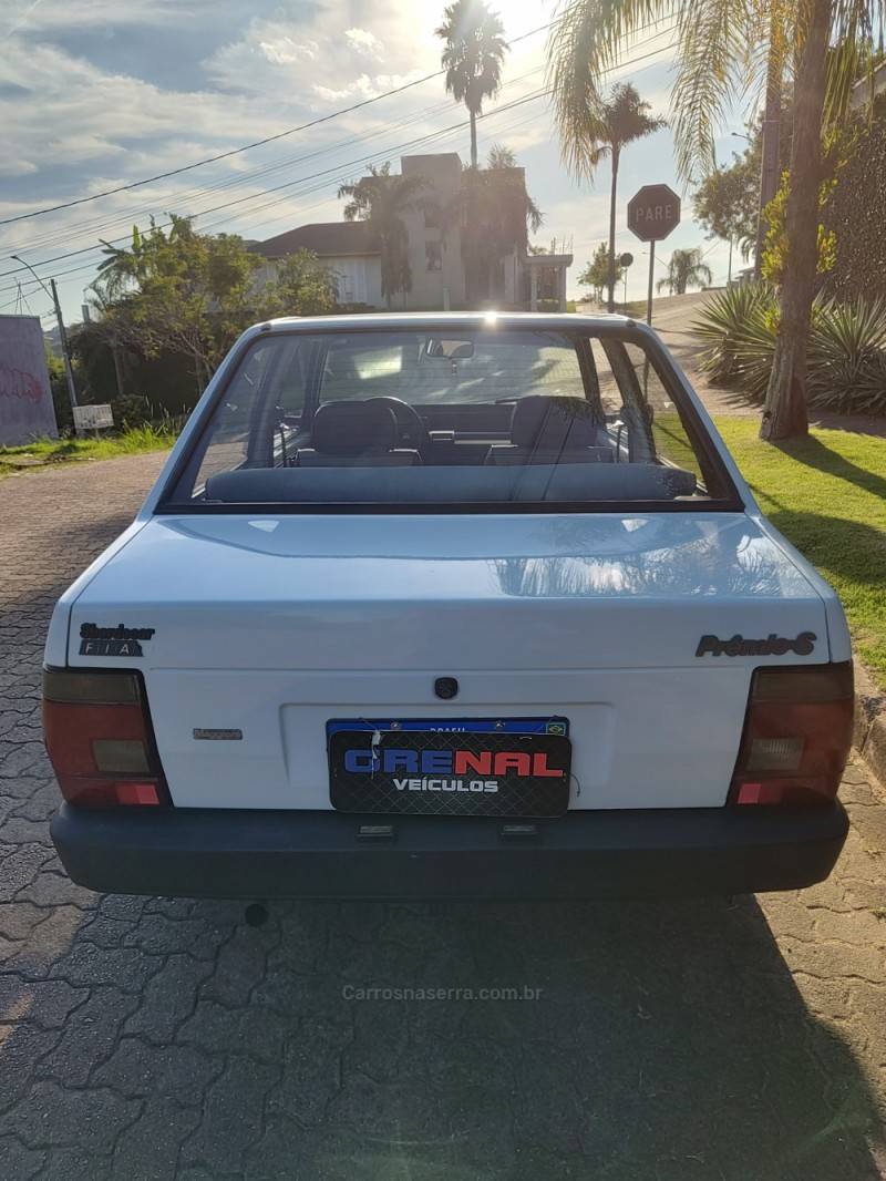 FIAT - PRÊMIO - 1991/1991 - Branca - R$ 25.900,00
