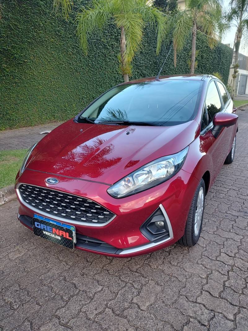 FORD - FIESTA - 2018/2018 - Vinho - R$ 61.900,00