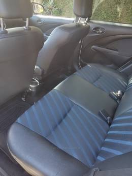TOYOTA - ETIOS - 2015/2015 - Cinza - R$ 45.900,00