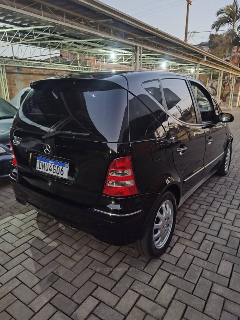 MERCEDES-BENZ - A 190 - 2004/2005 - Cinza - R$ 24.900,00