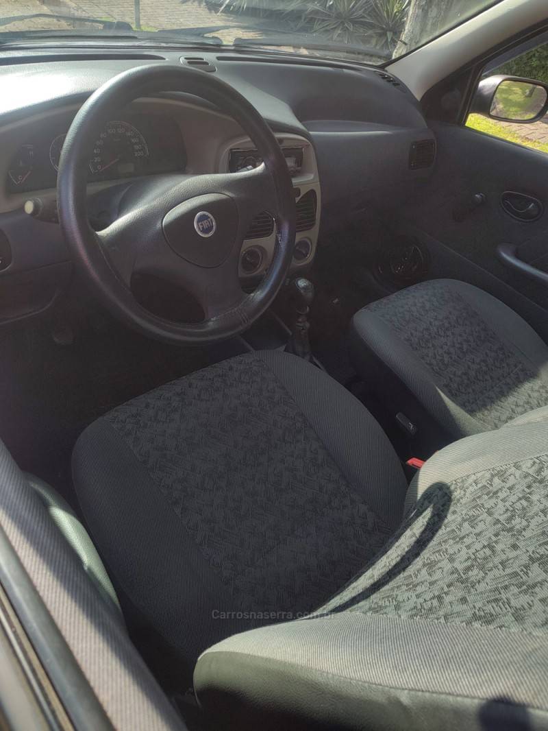 FIAT - PALIO - 2007/2008 - Azul - R$ 19.900,00