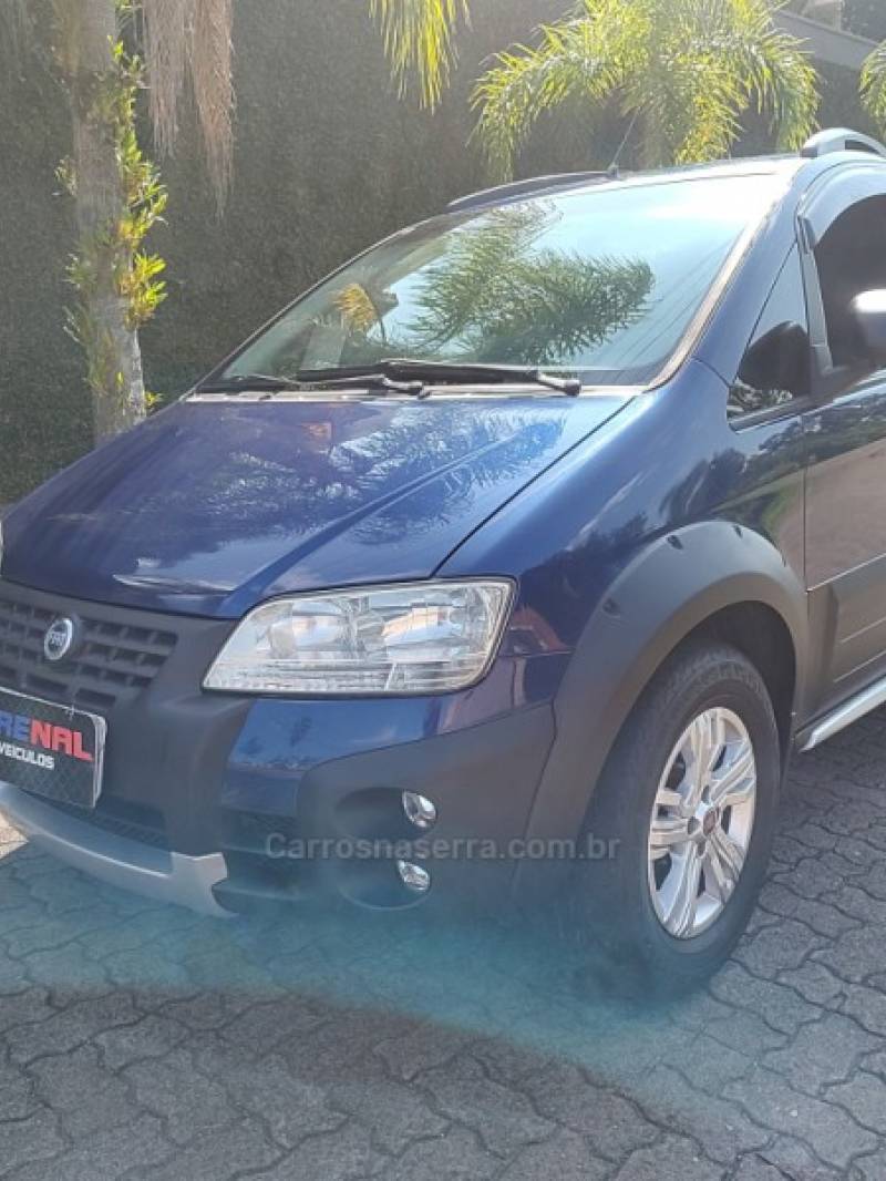FIAT - IDEA - 2007/2008 - Azul - R$ 33.000,00