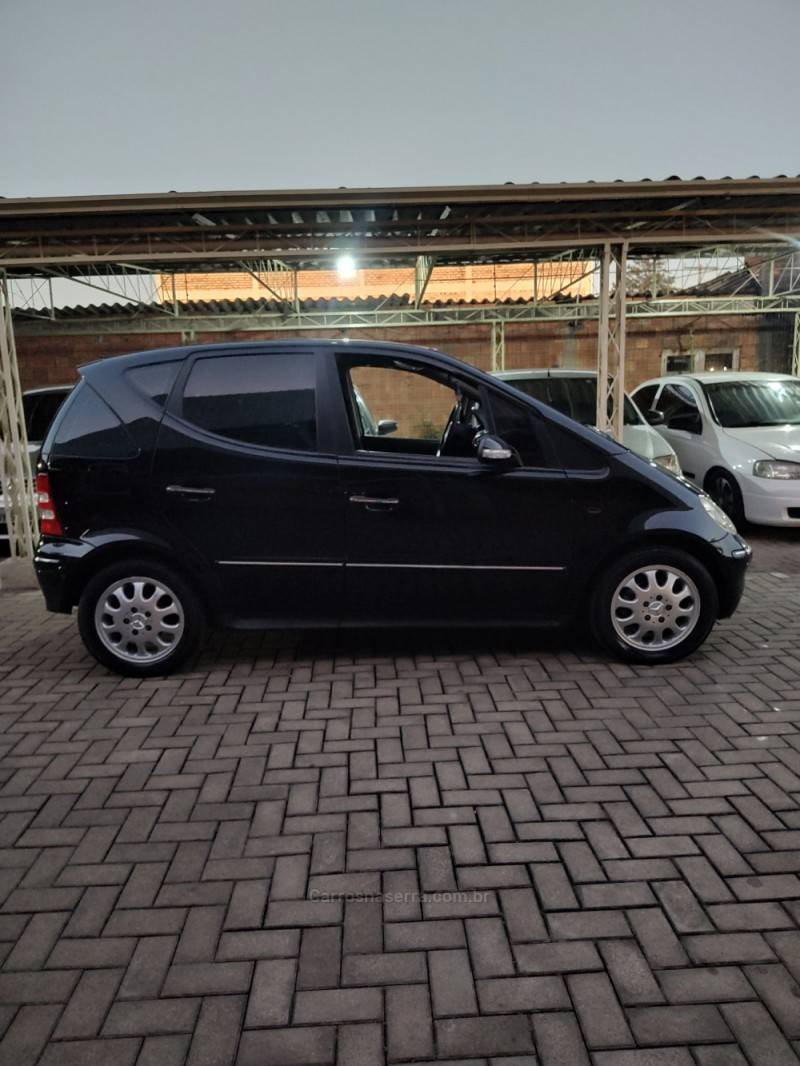 MERCEDES-BENZ - A 190 - 2004/2005 - Cinza - R$ 24.900,00