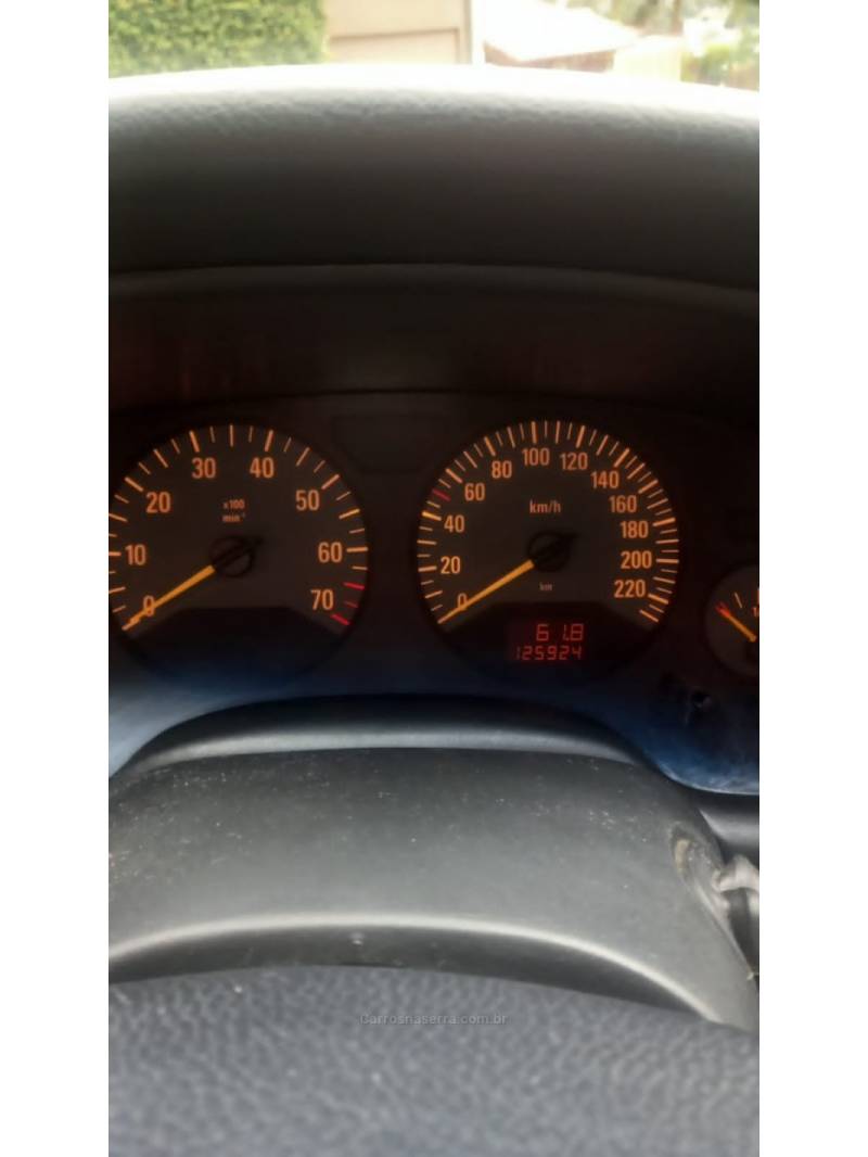 CHEVROLET - ASTRA - 2008/2009 - Prata - R$ 31.900,00