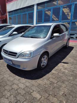 CHEVROLET - CORSA - 2003/2003 - Prata - R$ 25.000,00