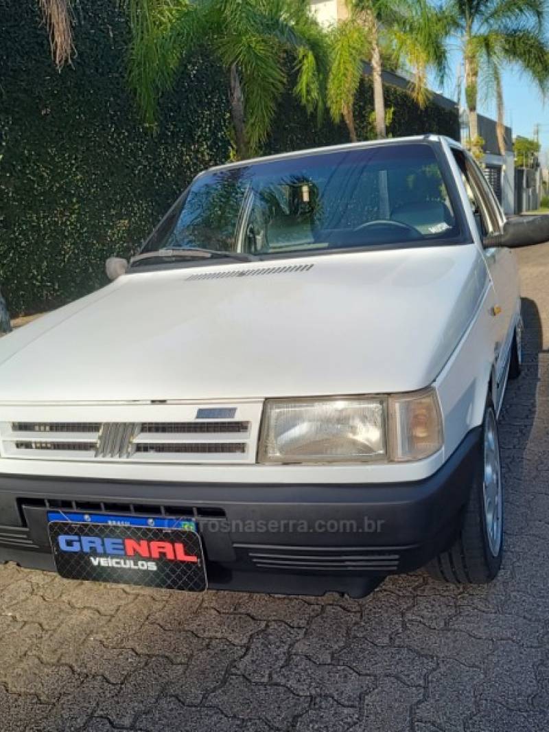 FIAT - PRÊMIO - 1991/1991 - Branca - R$ 25.900,00