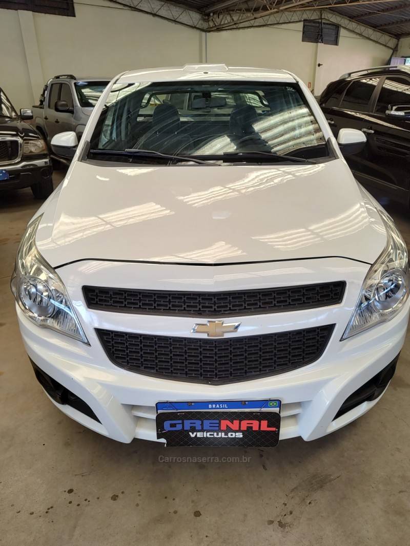 CHEVROLET - MONTANA - 2015/2015 - Branca - R$ 45.900,00